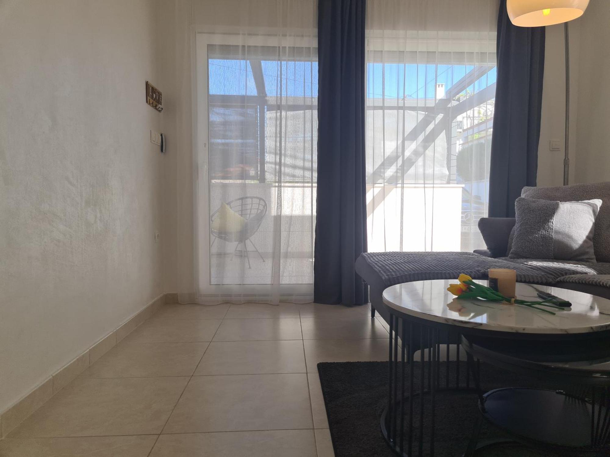 Modern Apartment Near The Sea-Mise تروغير المظهر الخارجي الصورة