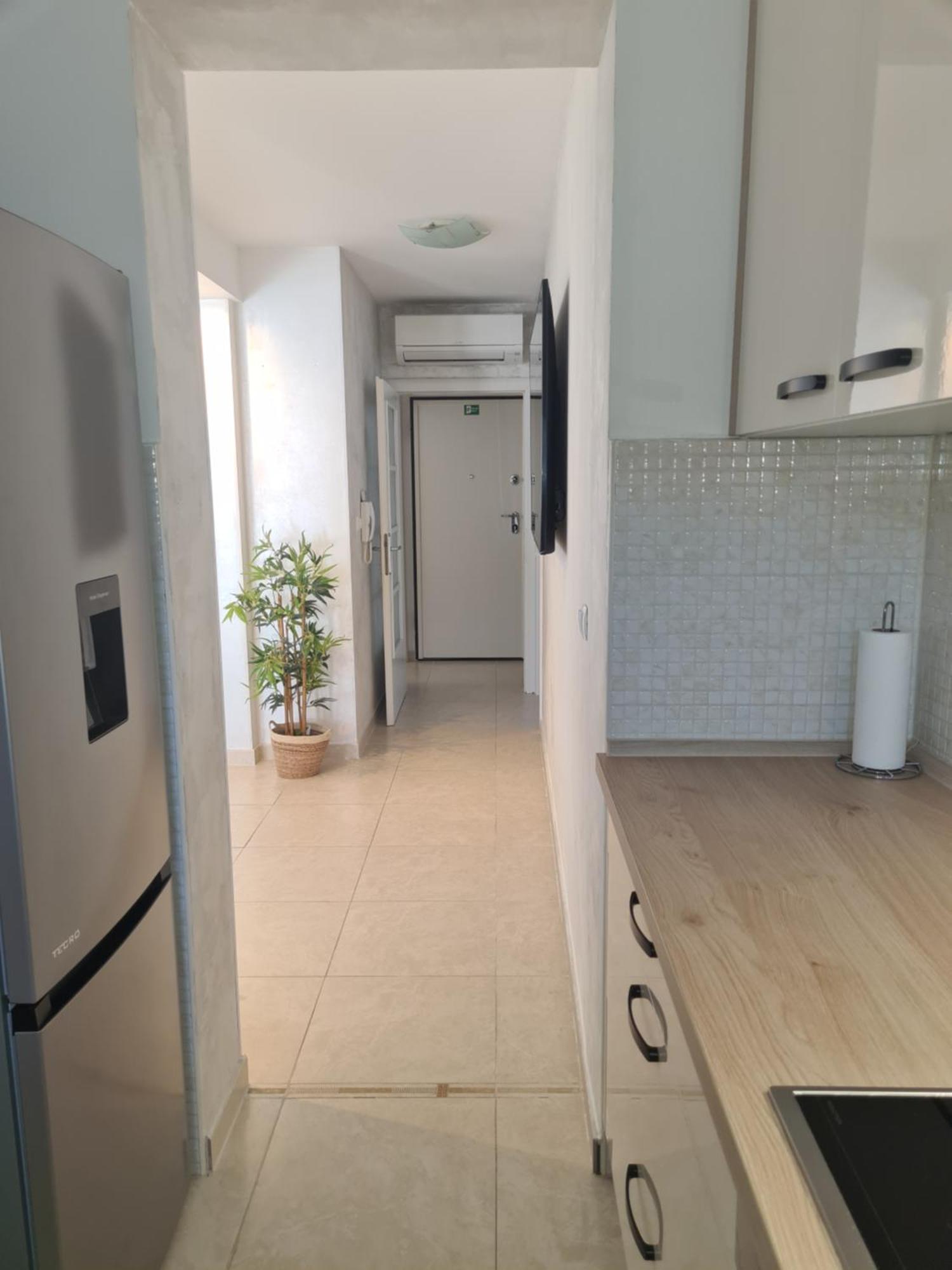 Modern Apartment Near The Sea-Mise تروغير المظهر الخارجي الصورة