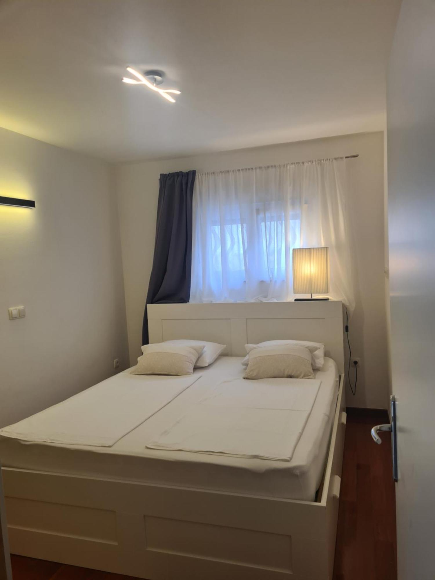 Modern Apartment Near The Sea-Mise تروغير المظهر الخارجي الصورة